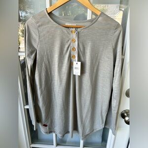 Simply Southern Grey long sleeve size small sm s nwt new Henley